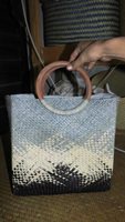 Tas pantai dengan penutup ritsleting trendi wanita dengan saku kulit bambu desain tali ganda dasi datar pewarna desain tali ganda