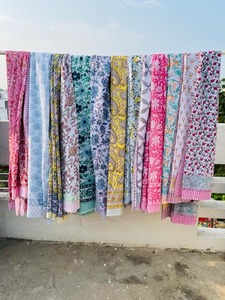 Sarongs floraux en coton Boho Beach Wear Imprimé Cou Tête Wrap Maillot de bain Cadeau pour elle Bloc Imprimé Coton Long Sarongs - Product Image 6