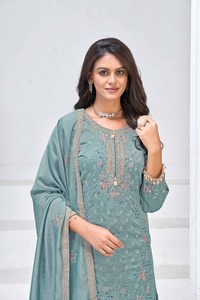 ชุดซอลวาร์ผ้าไหมทรงตรงพิมพ์ลายหรูดูฮัตตาแบบปักลายสำหรับตัวแทนจำหน่ายสินค้าส่งออกและร้านค้าปลีก - Product Image 2