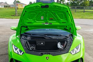 Huracan EVO Coupé 2022, moteur V10 de 5,2 litres, freins en carbone-céramique, principalement non modifié - Product Image 5