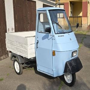 Compra Triciclos Piaggio Ape en línea Entrega Rápida Calidad Premium triciclos fiables y resistentes para el trabajo diario y las necesidades comerciales - Product Image 6