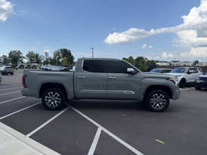 Edición 1794 del Toyota Tundra 2024 Estándar - Product Image 4