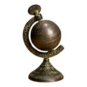 ลูกโลกแผ่นอลูมิเนียมสีเงินสำหรับตกแต่งโต๊ะอาหารและสำนักงาน - Product Image 5