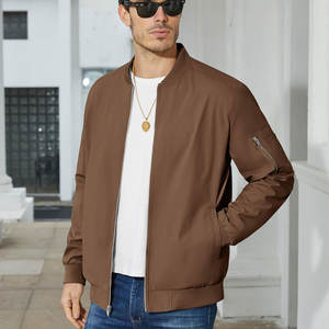 แจ็คเก็ตบอมเบอร์สีน้ำตาลแบบมีซิป กันน้ำสำหรับฤดูหนาว เป็นมิตรกับสิ่งแวดล้อม รับทำโลโก้  ลำลอง ผลิตจากโพลีเอสเตอร์  บุขนแกะ สไตล์วิทยาลัย  เสื้อผ้าสตรีทแวร์  เสื้อคลุม - Product Image 2