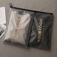 Sac à fermeture éclair rose avec logo imprimé personnalisé, sac en PVC EVA givré, emballage en plastique à fermeture éclair, sac transparent pour vêtements