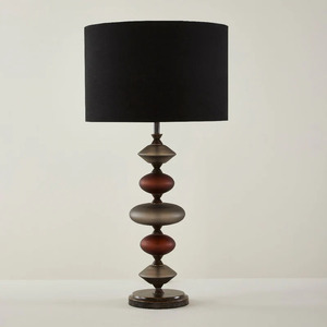 Factory New Product Minimalist Luxury Home <b>Table</b> Lamp Creative Personality <b>Bedside</b> Lamps <b>Gold</b> Metal <b>Table</b> Lamp - Product Image 3
