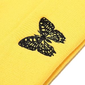 Gorro de invierno Unisex de alta calidad, diseño liso, hecho a medida en Pakistán, gorros a precio barato al por mayor - Product Image 2