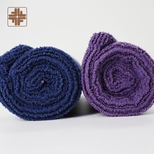 Serviette de yoga en microfibre absorbante réutilisable et recyclée écologique - Product Image 4