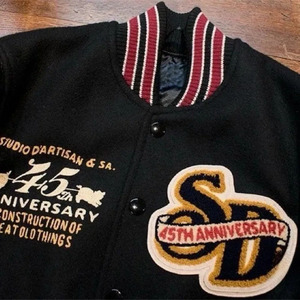 2026 nueva moda americana letra bordada Chaqueta de manga de cuero hombres Hip-hop Popular pareja uniforme de béisbol frente a prueba de viento - Product Image 6