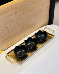 Bandeja de Servicio de Aluminio Fundido de Diseño Moderno para una Colección de Vajilla Premium con Patrones Detallados y una Construcción Robusta - Product Image 3