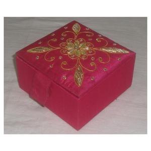 Zari-cajas de joyería con cuentas bordadas a mano, adornos decorativos para el hogar hechos a mano, de diseño indio - Product Image 1