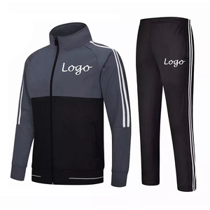 Vente en gros usine : Ensemble de survêtement streetwear pour hommes, comprenant un sweat à capuche épais et déchiré avec lettres en relief personnalisées - Product Image 2