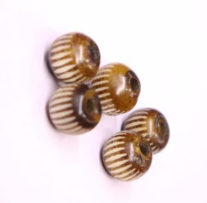 Café claro hecho a mano 9x10mm hueso tallado cuentas naturales estilo clásico colgantes de moda y dijes para oración fiesta joyería y regalos - Product Image 3