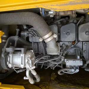 Excavatrices sur chenilles hydrauliques Komatsu PC128US d'occasion de haute qualité, 12 tonnes, Komatsu PC128 de taille moyenne à vendre en provenance du Japon - Product Image 2