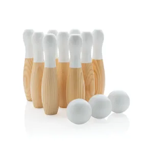 Set di Birilli in Legno Personalizzati per Feste e Intrattenimento - Product Image 1