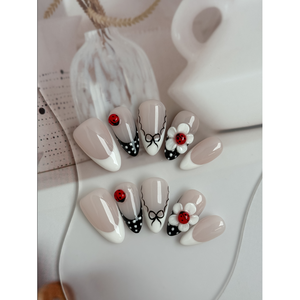 Uñas Postizas Lucky Lady, Elegantes y con Estilo - Product Image 3