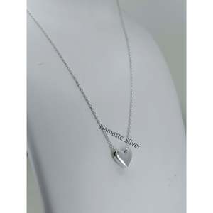 Collar de Plata de Ley 925 con Colgante de Corazón Delicado, Joyería Minimalista con Patrón Numérico, Amuleto de Amor para San Valentín - Product Image 2