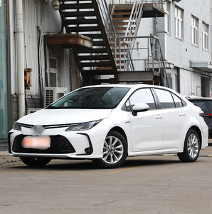 Usado Compact Hybrid Sedan 2024 de bajo consumo de combustible eléctrico + Gas Vehículo de alta calidad New Energy Car - Product Image 2