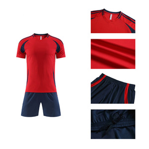 Ensemble de maillot et short de football léger à col en V, uniformes d'équipe personnalisés, tissu respirant avec découpe de précision automatisée - Product Image 2