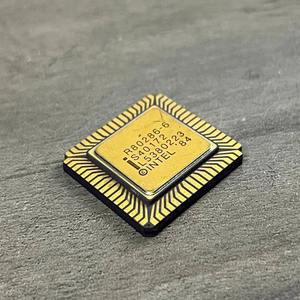 Vente en gros de CPU vintage TX486DLC-33BGA TI 80386 à 486, mise à niveau pour socket AM4, or recyclé pour la récupération de l'or - Product Image 3
