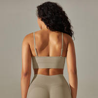 Logo personnalisé OEM femmes Gym 2 pièces vêtements d'entraînement Logo personnalisé sans couture Yoga Shorts et soutien-gorge ensemble Fitness femmes vêtements de sport actifs