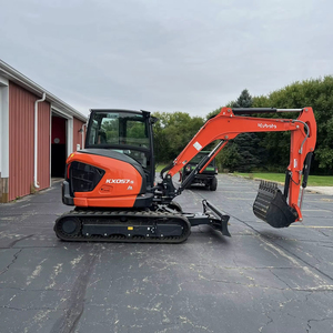 Mini-excavatrice sur chenilles hydraulique Kubota KX057-5 d'occasion, 5 tonnes |   Mini-excavatrice compacte de 5 tonnes Kubota KX057-5 à moteur diesel - Product Image 1