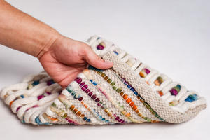 Tapis en laine moderne et écologique pour exportateur authentique, qualité exceptionnelle, lavable pour la décoration intérieure, meilleur prix pour le salon - Product Image 4