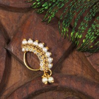 Bijou ethnique indien traditionnel pour femme, anneau de nez en cuivre plaqué or avec perle, style Nathani, pour mariage.
