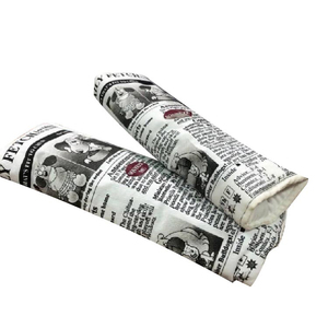 Petit jouet à mâcher pour animaux de compagnie jouet pour chien en peluche grinçant avec simulation de journal pour petits chiens - Product Image 4