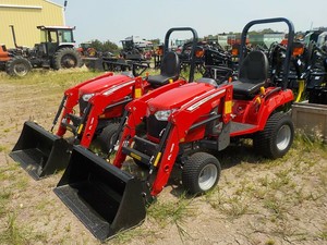 2020 Tractor Massey Ferguson GC1723E 4WD - Product Image 6
