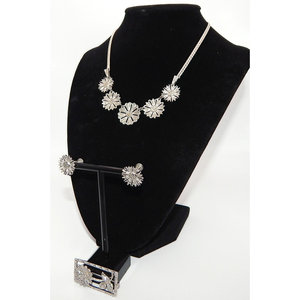 Set di gioielli Vintage .925 in argento Sterling e Marcasite include orecchini a girocollo - Product Image 1