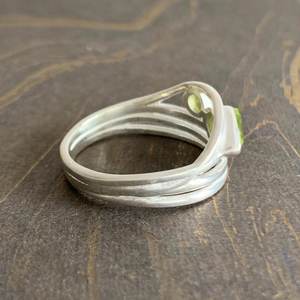 แหวนแต่งงานสตรีสีเขียวประดับเพชรวงแหวนพลอยเพอริดอต925จำนวนมากเครื่องประดับสำหรับงานเลี้ยง - Product Image 4