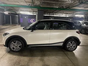 S H a R T 1 SUV AWD 2023 con Doble Motor, Neumáticos R18, Batería de Litio, Asientos de Cuero, Cámara Trasera, Techo Panorámico, 110kWh+ - Product Image 5