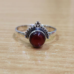 Vintage <b>Garnet</b> <b>Ring</b> (2.7 Grams) Cushion & Oval Cut Gemstone with Invisible & Bezel Setting Everyday Wear Vintage Style <b>Ring</b> - Product Image 1