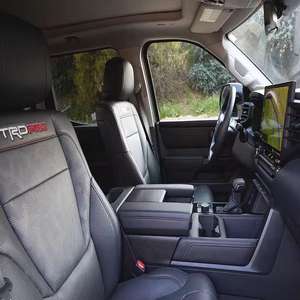 รถยนต์โตโยต้า ทุนดรา TRD pro พวงมาลัยซ้าย ปี 2022 ราคาถูก - Product Image 4