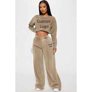 Nouveau survêtement élégant avec logo personnalisé Hauts courts respirants à capuche Jogging survêtement 2 pièces ensemble femmes Joggers ensemble pour filles - Product Image 1