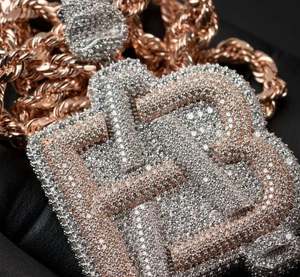 Personalizado Iced FAB Nombre Colgante 925 Plata Esterlina CZ Moissanite Mujer Oficina/Carrera IGI Certificado Oro/Plateado Personalizado - Product Image 3