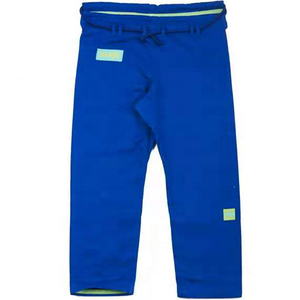 Conjunto de Uniforme de Artes Marciales de Kung Fu con Logotipo Personalizado Serigrafiado para Hombre y Mujer, Posición del Logotipo Frontal, 100% Algodón Ligero - Product Image 3