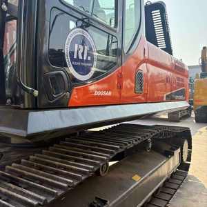 Excavatrice sur chenilles Doosan DX360 d'occasion de haute qualité 36 tonnes, pompe hydraulique MOOG coréenne, modèle 2024 - Product Image 4