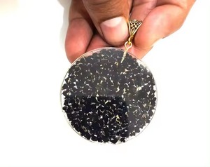 Pendentif Metatron en agate noire Orgone Fait à la main Pierre précieuse de guérison Énergie positive avec pochette en velours pour la protection EMF - Product Image 5