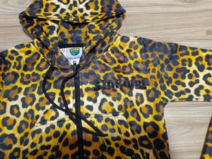 Sudadera con Capucha Corta de Algodón y Forro Polar para Mujer, Sublimación de Logotipo Personalizado de Alta Calidad - Product Image 3