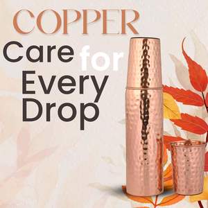 Design martelé |   Bouteille d'eau en cuivre pur de 950 ml, fabriquée à la main, étanche et sans joint, avec 2 verres en cuivre, aux bienfaits ayurvédiques - Product Image 6