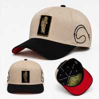 Gorra Trucker Snapback de Cinco Paneles con Parche de Santo Dorado Personalizado y Rosario de Cuentas, Color Bronceado y Negro, Estilo Religioso Urbano, Unisex, para Exteriores