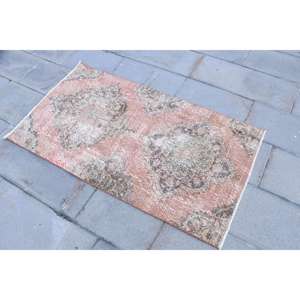 Alfombra Turca Vintage, Alfombra Pequeña de 2.5x4.5 pies, Alfombra Roja con Diseño de Patchwork - Product Image 2