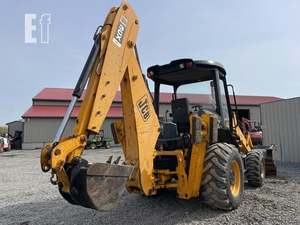 Chargeuse sur pneus JCB 4CX haute performance, moteur Perkins, pompe hydraulique Parker, capacité de charge nominale de 40 tonnes, fonctionnement fluide, excellentes caractéristiques - Product Image 5