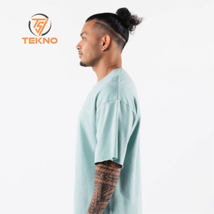 Venta al por mayor de alta calidad 220gsm 100% algodón camiseta lisa para los hombres de diseño personalizado de longitud larga Camisetas de gran tamaño Streetwear - Product Image 4