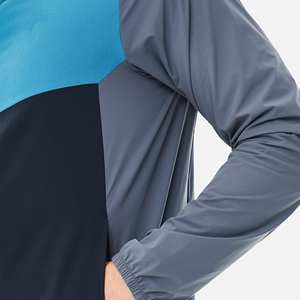 Chaqueta Cortavientos Ligera Personalizada con Malla Transpirable, Bolsillos con Cremallera y Logotipo Reflectante para Hombre - Product Image 3