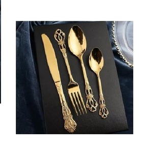 Ensemble de couverts de luxe plaqué or, artisanat métallique, acier inoxydable décoratif, finition dorée, couverts pour mariage - Product Image 1