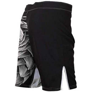Shorts MMA décontractés légers, respirants, à séchage rapide, construction renforcée, taille élastique, ajustement flexible, vêtements d'entraînement personnalisables - Product Image 6