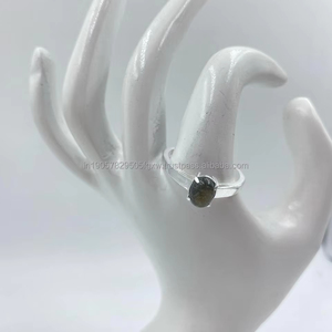 กำไลข้อมือสีเงินเฉพาะบุคคลสำหรับงานแต่งงานกำไลทางศาสนาสำหรับผู้ชายกำไลข้อมือแฟชั่นชาติพันธุ์ของผู้หญิงมีรายละเอียดไข่มุกที่ซับซ้อน - Product Image 1